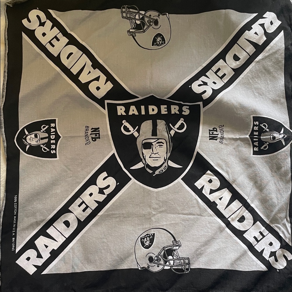 NFL Raiders Black and Gray RETRO Old school Handkerchief